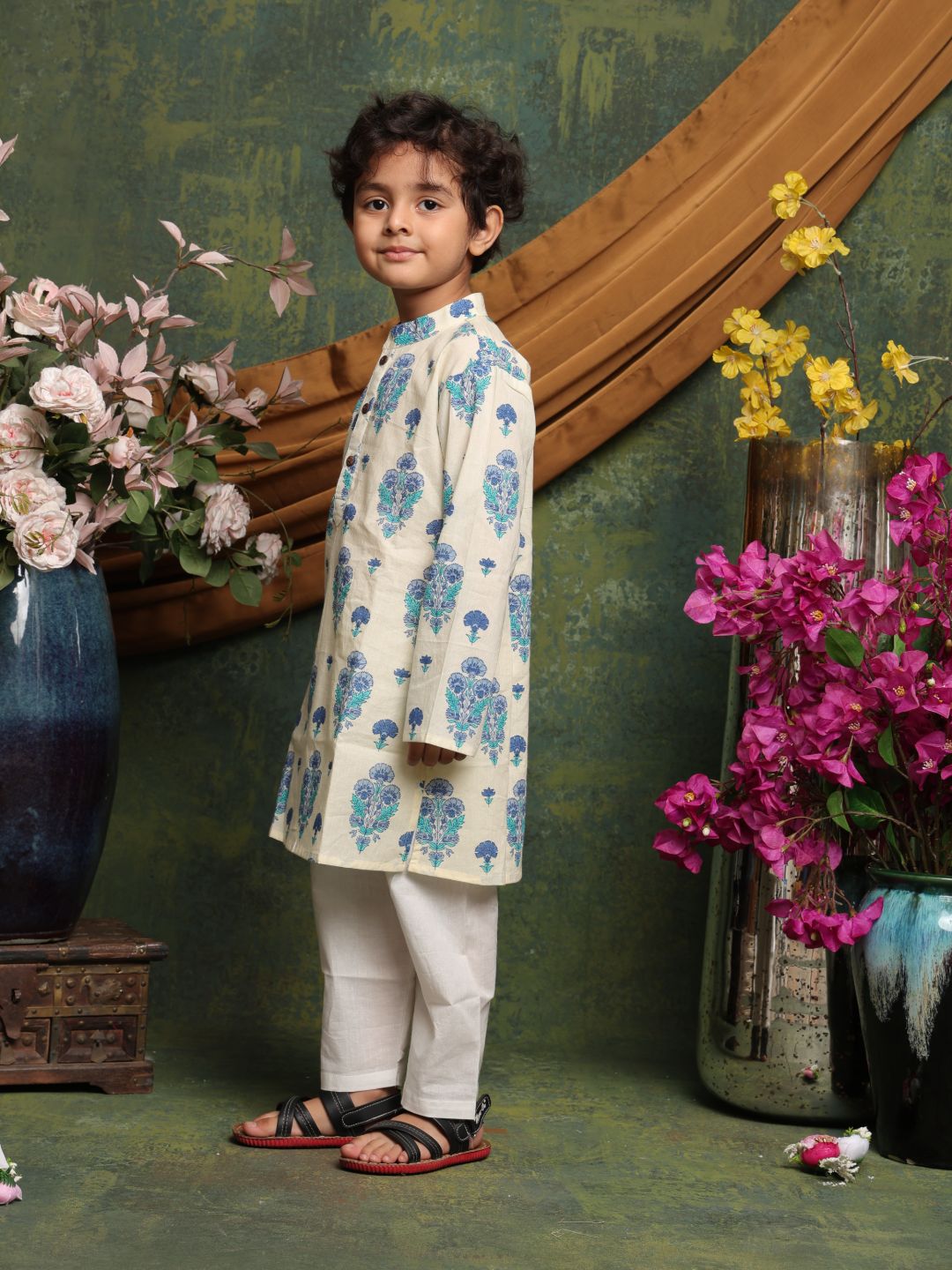 saka-designs-boys-cream-blue-floral-block-printed-cotton-kurta-pyjama-set-ethnic-festive-wear