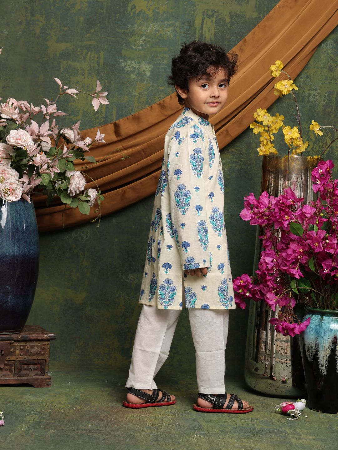 saka-designs-boys-cream-blue-floral-block-printed-cotton-kurta-pyjama-set-ethnic-festive-wear