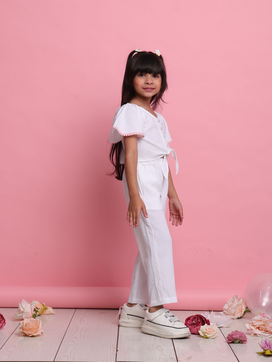 white-girls-co-ord-set-with-flared-sleeve