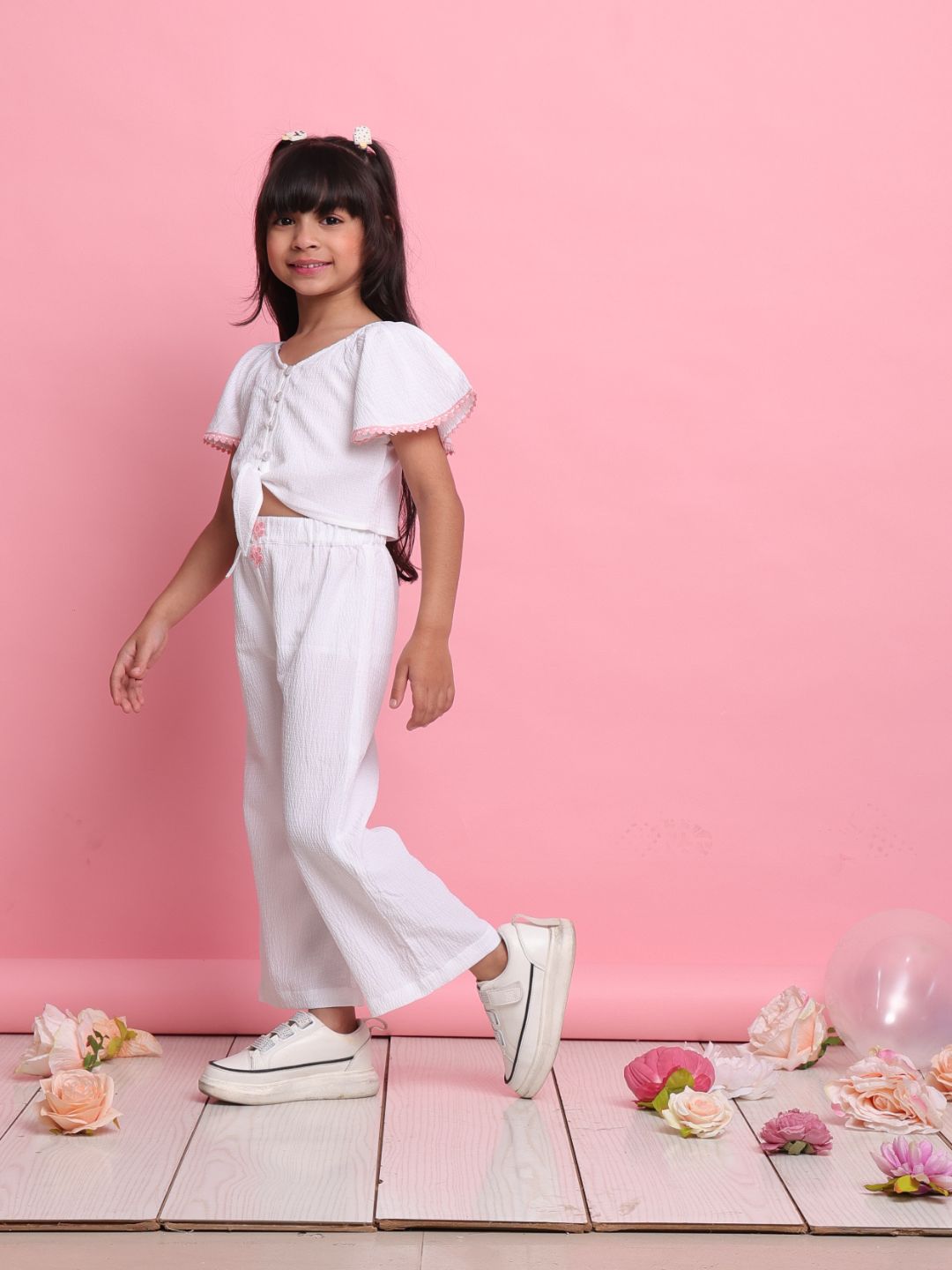 white-girls-co-ord-set-with-flared-sleeve