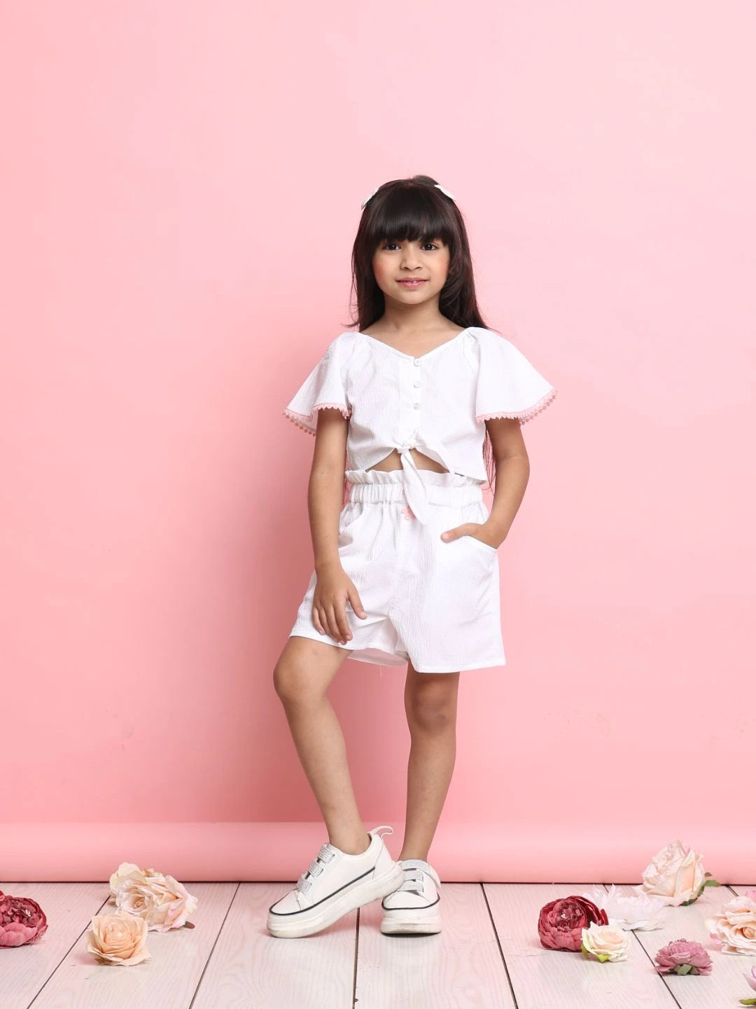 white-girls-co-ord-set-short-sleeve