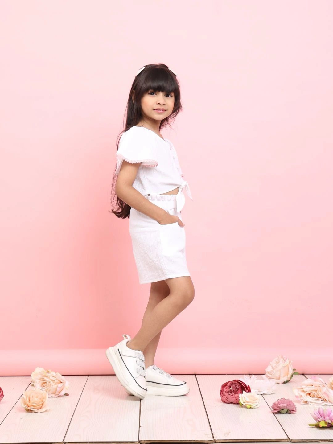white-girls-co-ord-set-short-sleeve