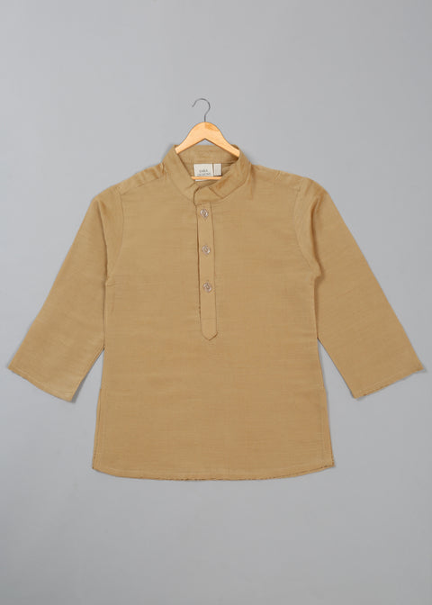 saka-designs-boys-beige-kurta-pajama-with-blue-printed-jacket-ensemble