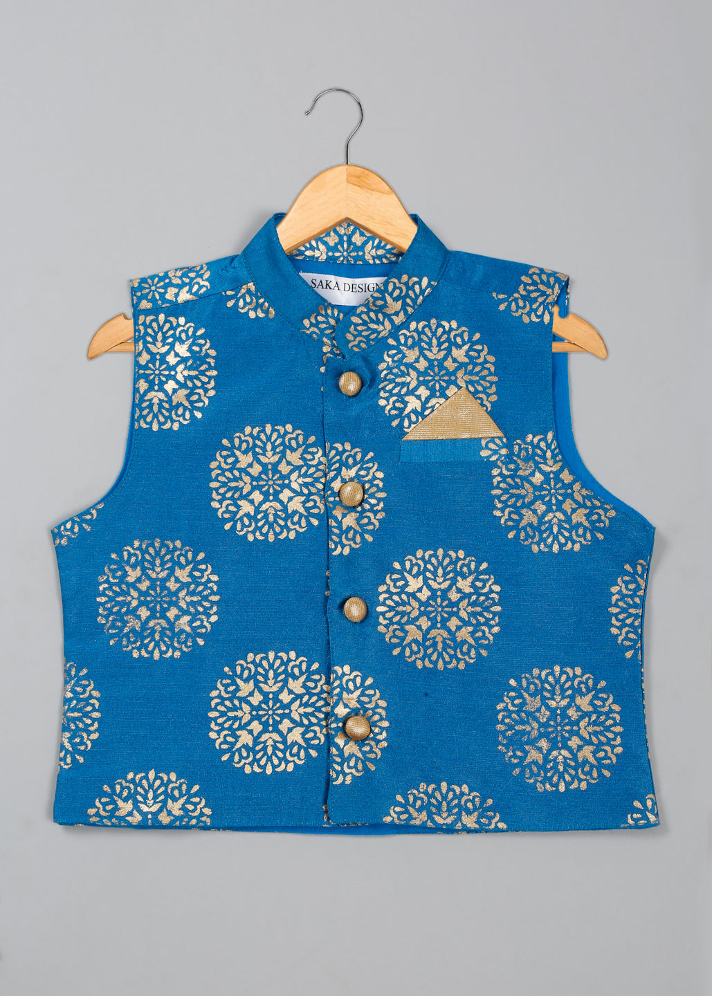 saka-designs-boys-beige-kurta-pajama-with-blue-printed-jacket-ensemble