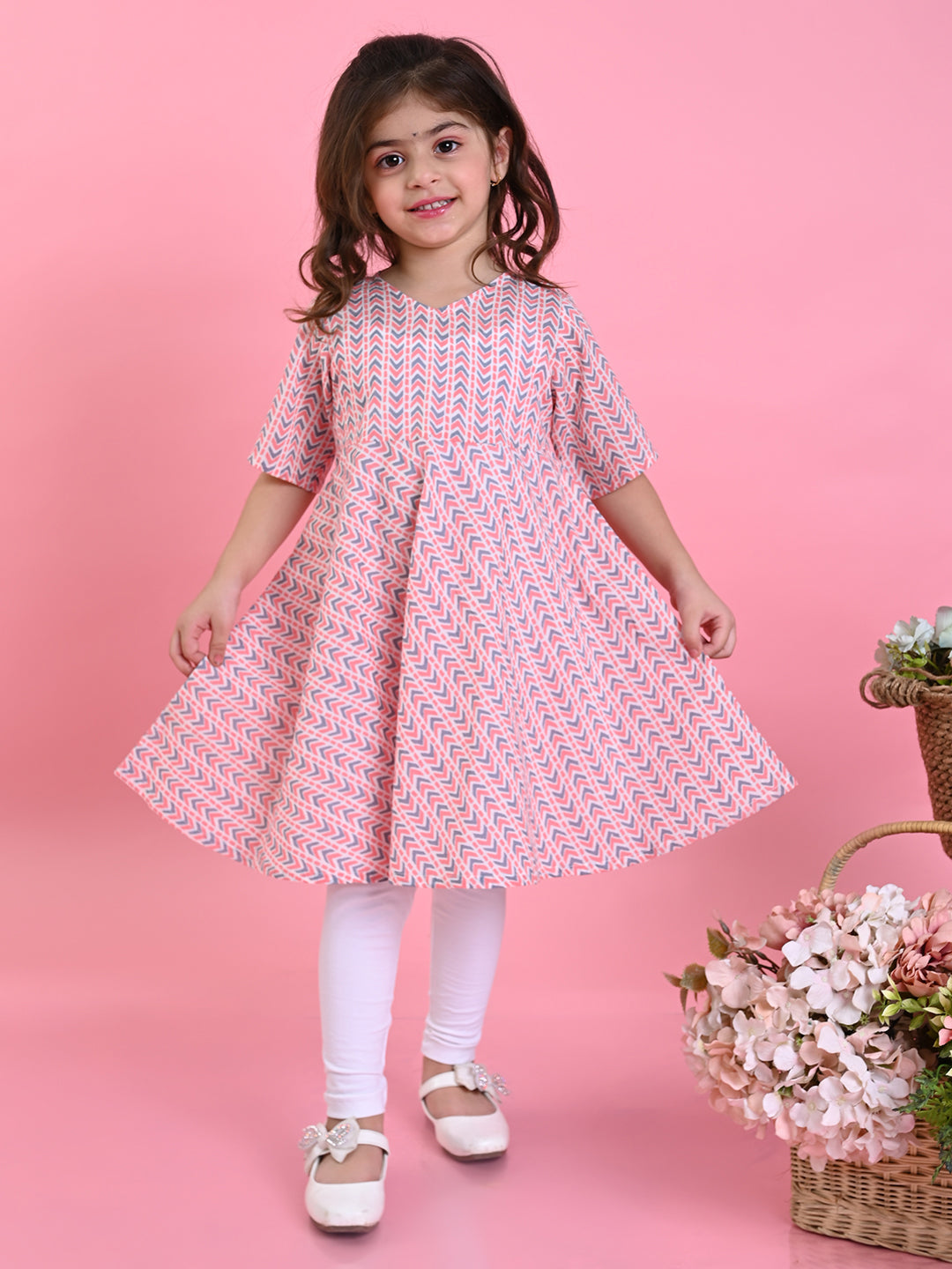 saka-designs-girls-peach-cotton-prinetd-kurta