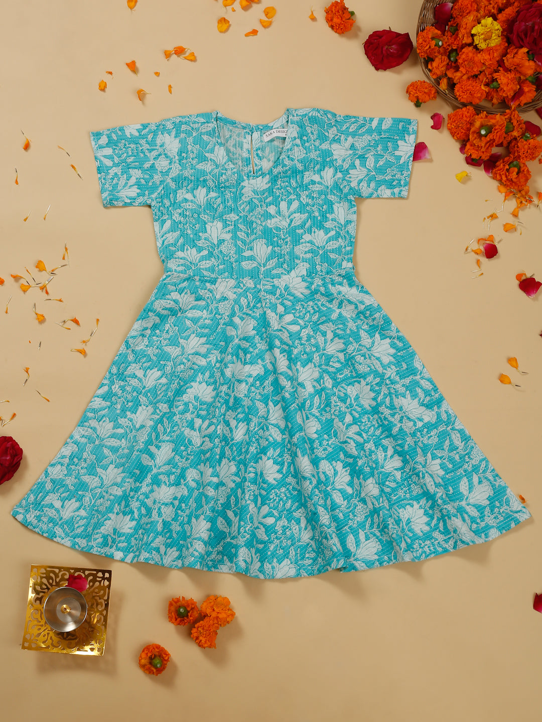 saka-designs-girls-blue-cotton-printed-kurta-for-effortless-style
