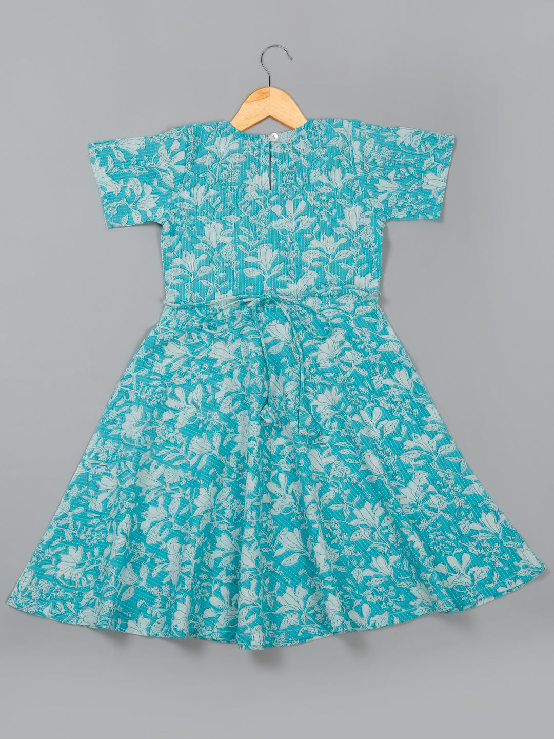 saka-designs-girls-blue-cotton-printed-kurta-for-effortless-style