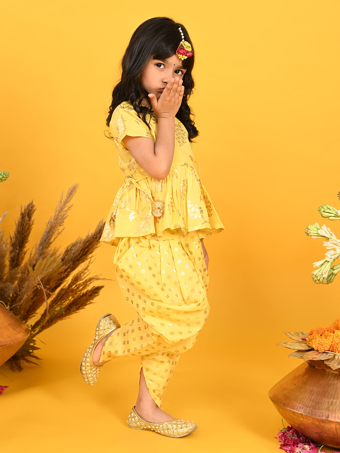 saka-designs-yellow-with-gold-print-dhoti-jhabala-1