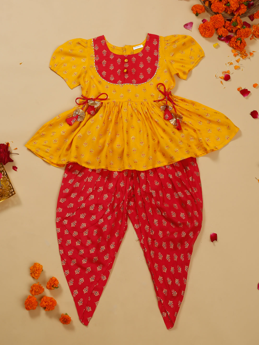 saka-designs-girls-foil-printed-yellow-jhabla-with-magenta-dhoti-ensemble
