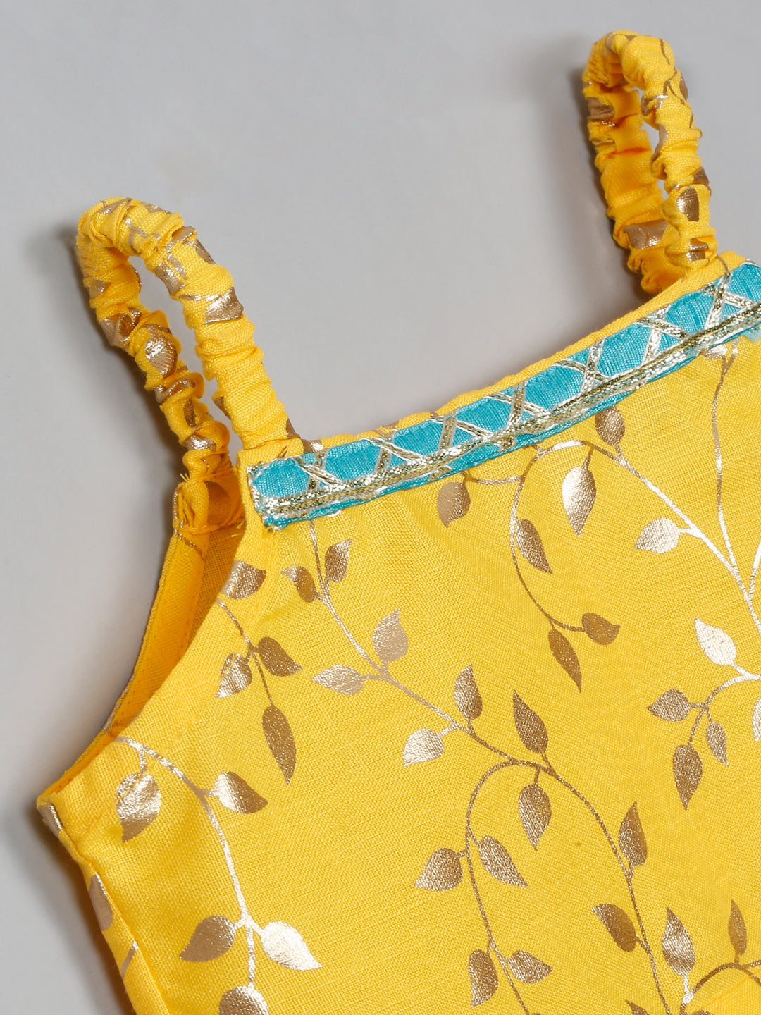 saka-designs-square-neck-foil-printed-lehenga-choli-with-dupatta-for-girls-yellow-1