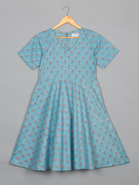 saka-designs-girls-cotton-printed-v-neck-knee-length-half-sleeves-a-line-kurta-blue