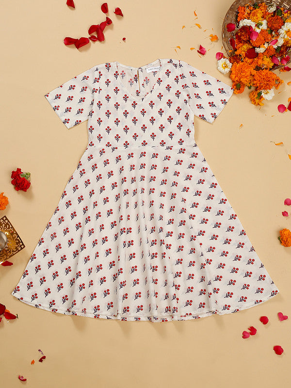saka-designs-girls-cotton-printed-v-neck-knee-length-half-sleeves-a-line-kurta-off-white
