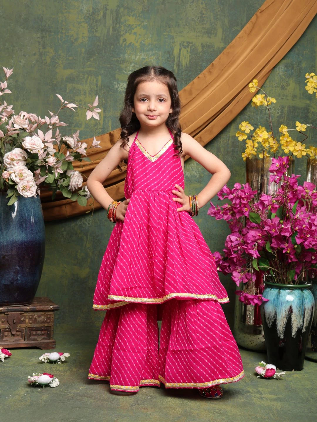 girls-pink-bandhani-halter-kurti
