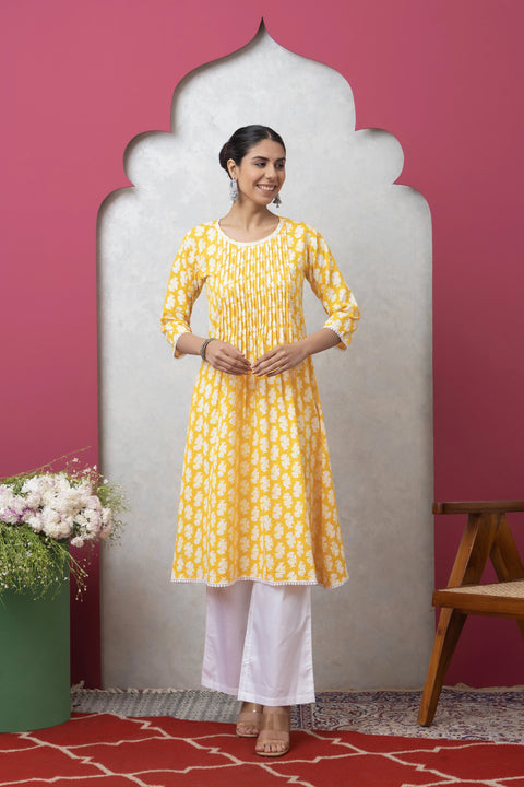 Women's Yellow & White Cotton Printed Kurta