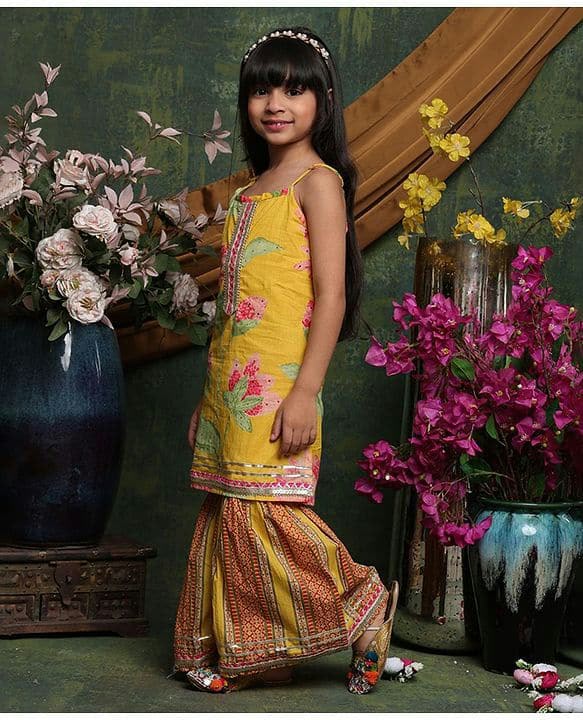 Girls Floral Printed Gotta Patti Pure Cotton Kurta with Sharara Kurta Sets