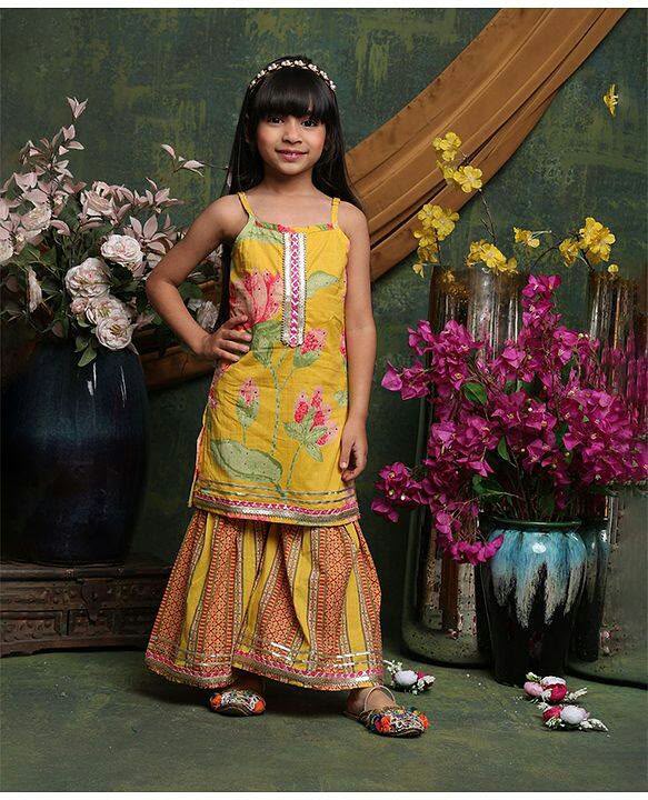 Girls Floral Printed Gotta Patti Pure Cotton Kurta with Sharara Kurta Sets