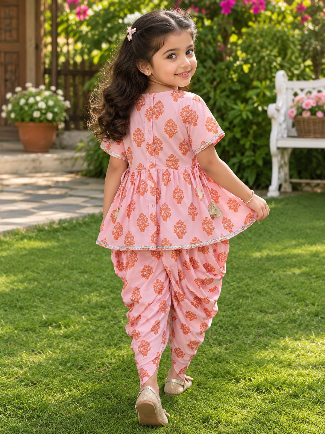 Girls Ethnic Motifs Printed Empire Kurta with Dhoti Pants