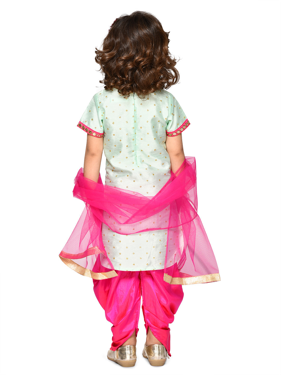 Saka Designs Blue Kurta With Lace Work & Fuchsia Dhoti With Dupatta