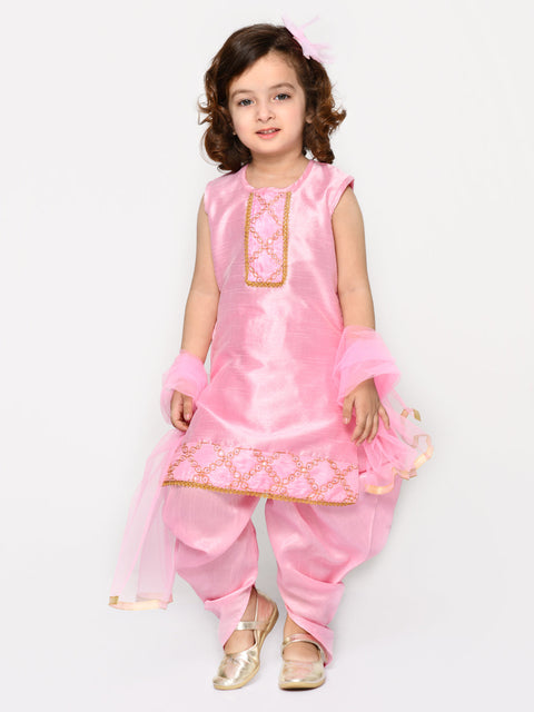 Saka Designs Baby Pink Dhoti Kurta With Embroidery On Yoke & Dupatta