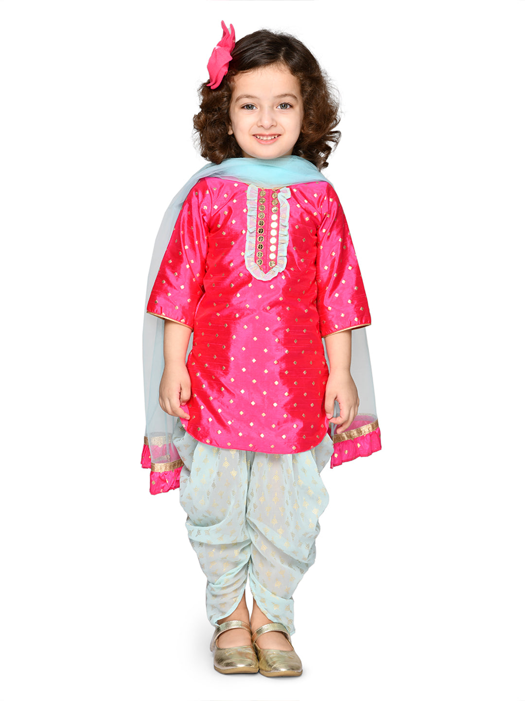Saka Designs Fuchsia Kurta With Lace Work & Foil Printed Dhoti With Dupatta