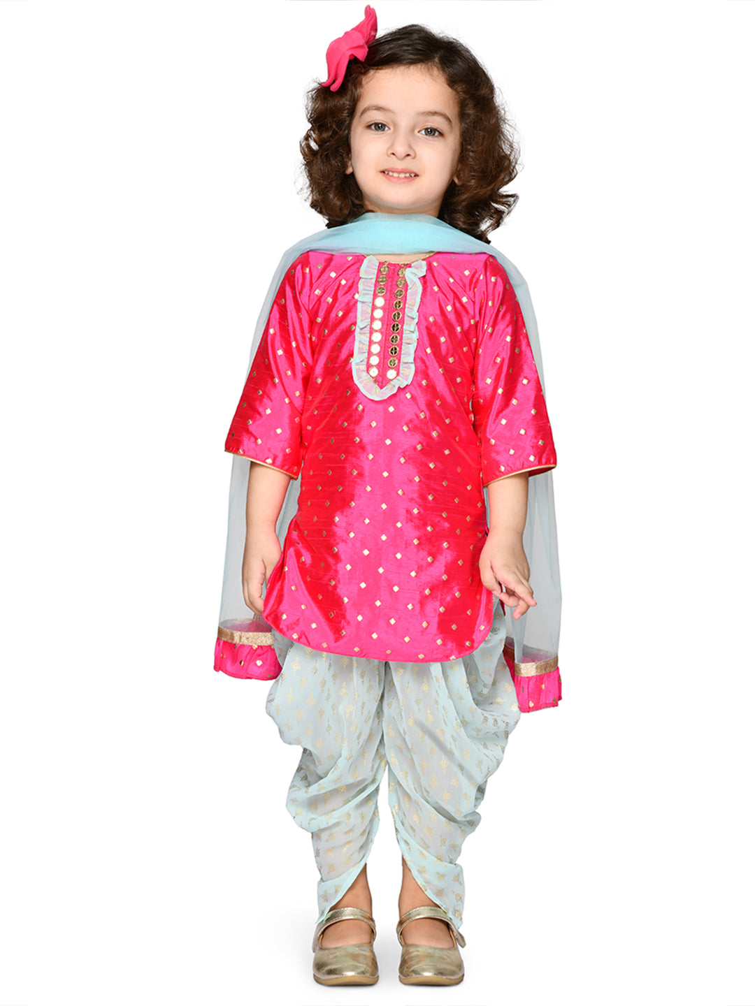 Saka Designs Fuchsia Kurta With Lace Work & Foil Printed Dhoti With Dupatta