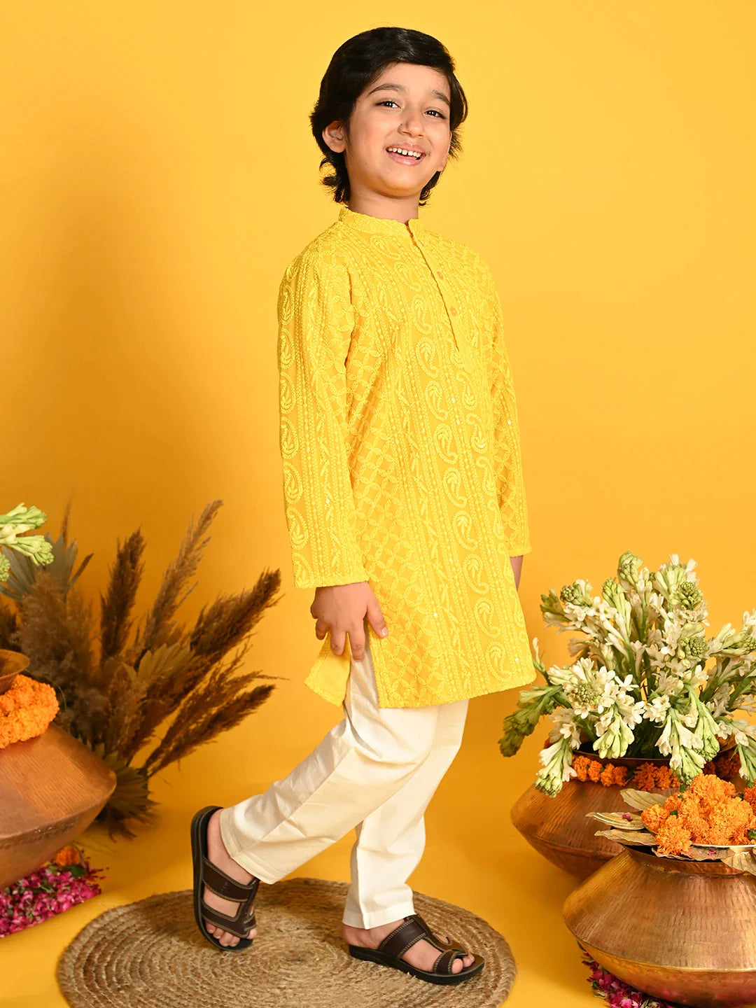 saka-designs-boys-yellow-embroidered-kurta-with-payjama