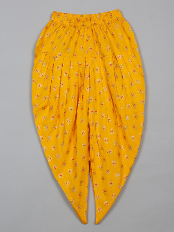 saka-designs-girls-foil-printed-peach-jhabla-with-yellow-dhoti-ensemble