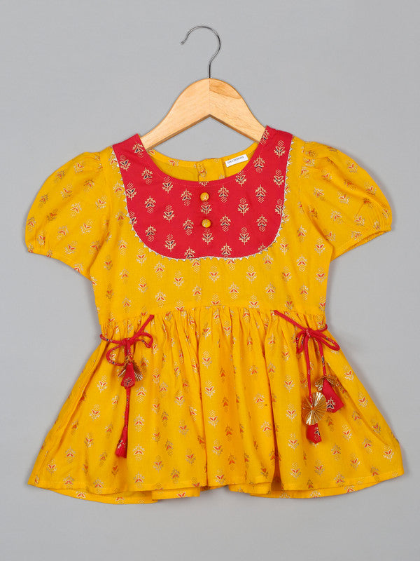 saka-designs-girls-foil-printed-yellow-jhabla-with-magenta-dhoti-ensemble