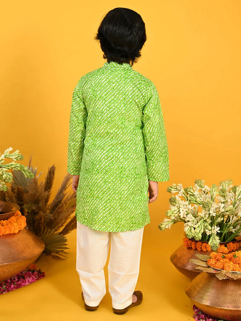 Saka Designs Boys Green Bandhani Printed Cotton Kurta with off-white Paijama
