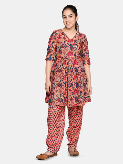 Saka Designs Peach Floral Printed Pure Cotton Salwar Suit For Teens